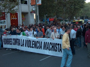 Neste Consello a Xunta tamén aprobou o orzamento para as axudas ás mulleres vítimas da violencia machista / Flickr: arpia49